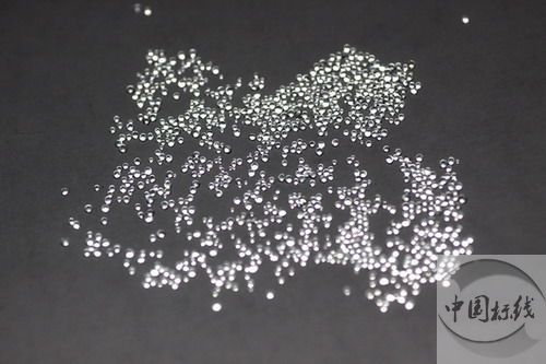 嵊泗金属表面处理厂喷砂玻璃微珠清理